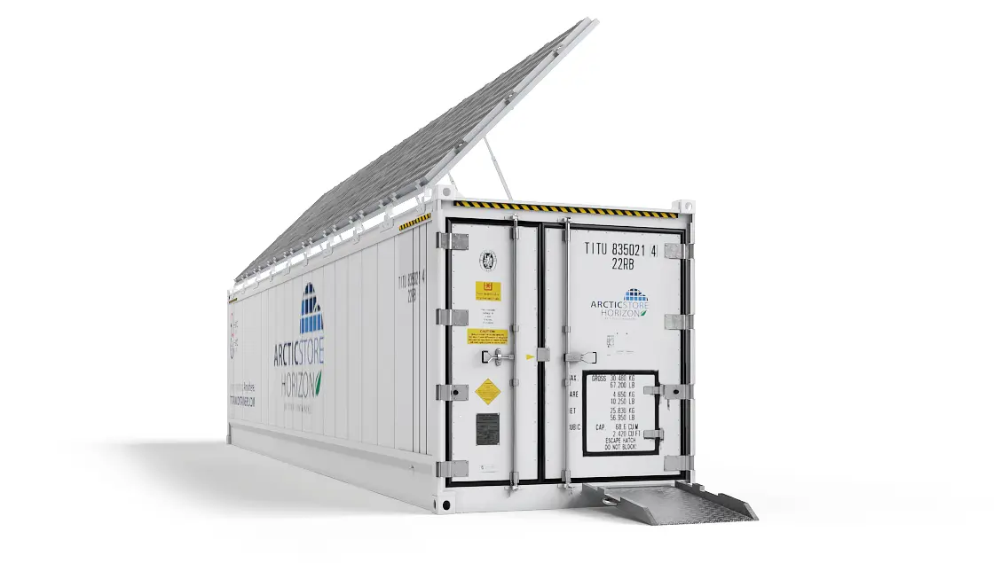 40ft ArcticStore Horizon with Solar Panels 45 degrees
