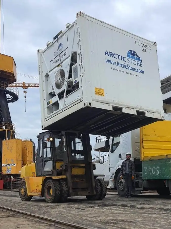 ArcticStore Hire